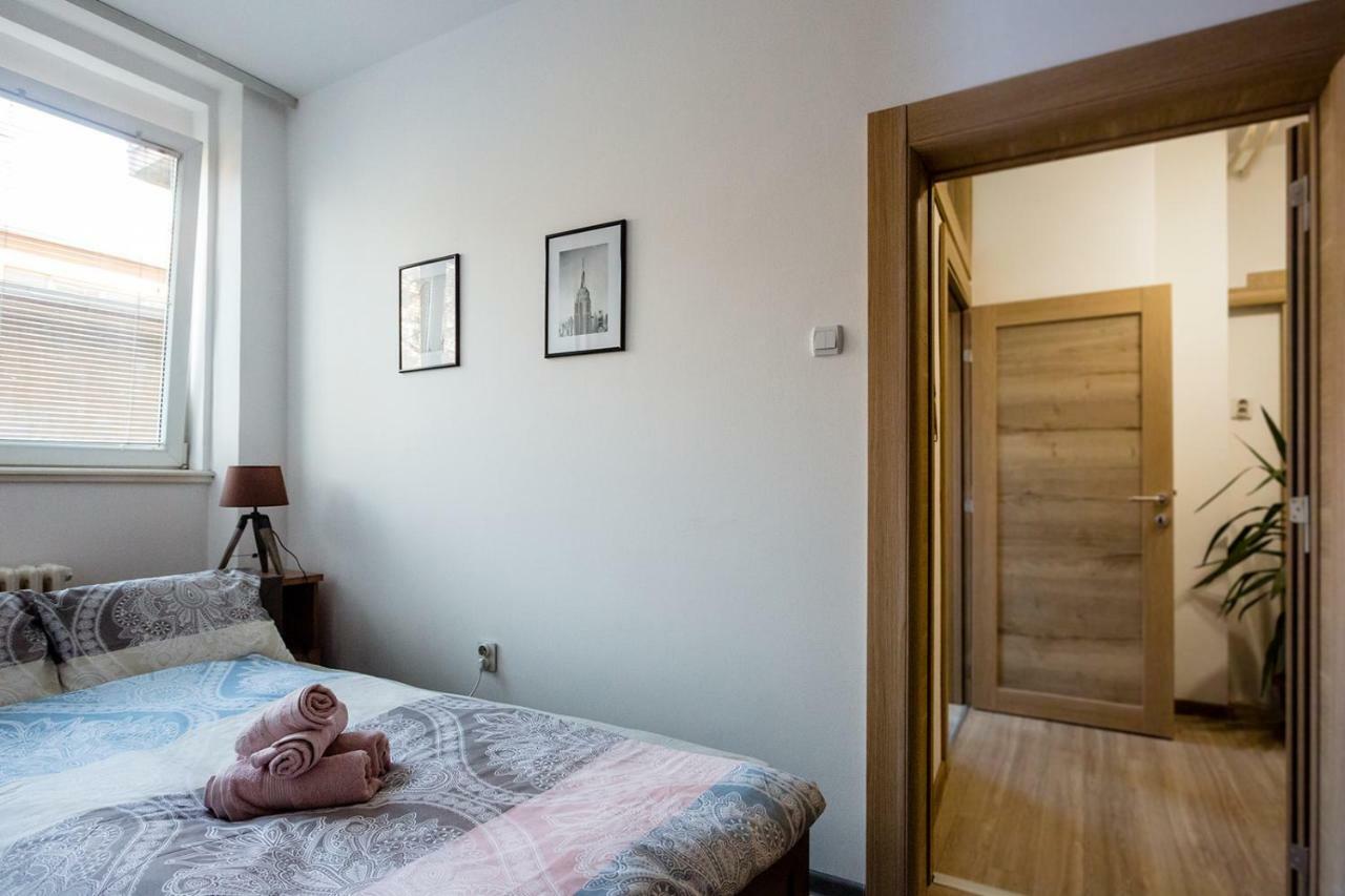 The Duke Apartment Belgrado Esterno foto