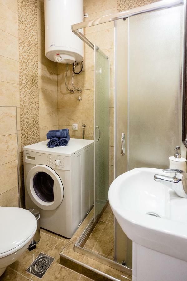 The Duke Apartment Belgrado Esterno foto